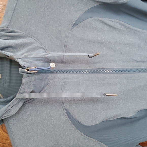 Lululemon set - Picture 16 of 17